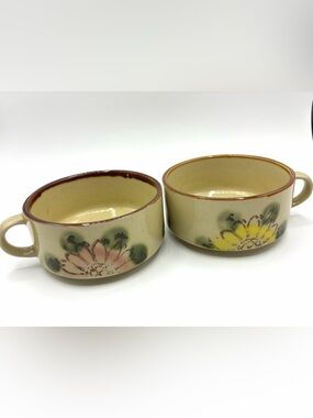 Vintage Set of 2 Ceramic Soup Bowls w Handles Floral Stoneware Cottage Style